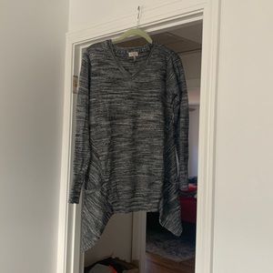 Sweater with pockets